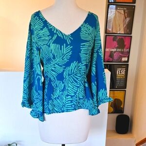 🏷️AUW Kimono Blouse Side Tie Dolman Sleeve Scoop Neck Tropical Blue Size M NWT